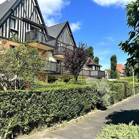 Апартаменты Escapade Marine-proche Кабур